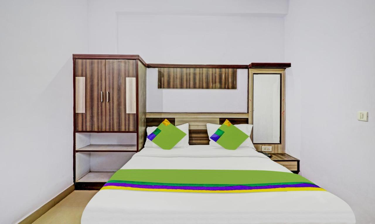 آغْرا Hotel G B Palace المظهر الخارجي الصورة