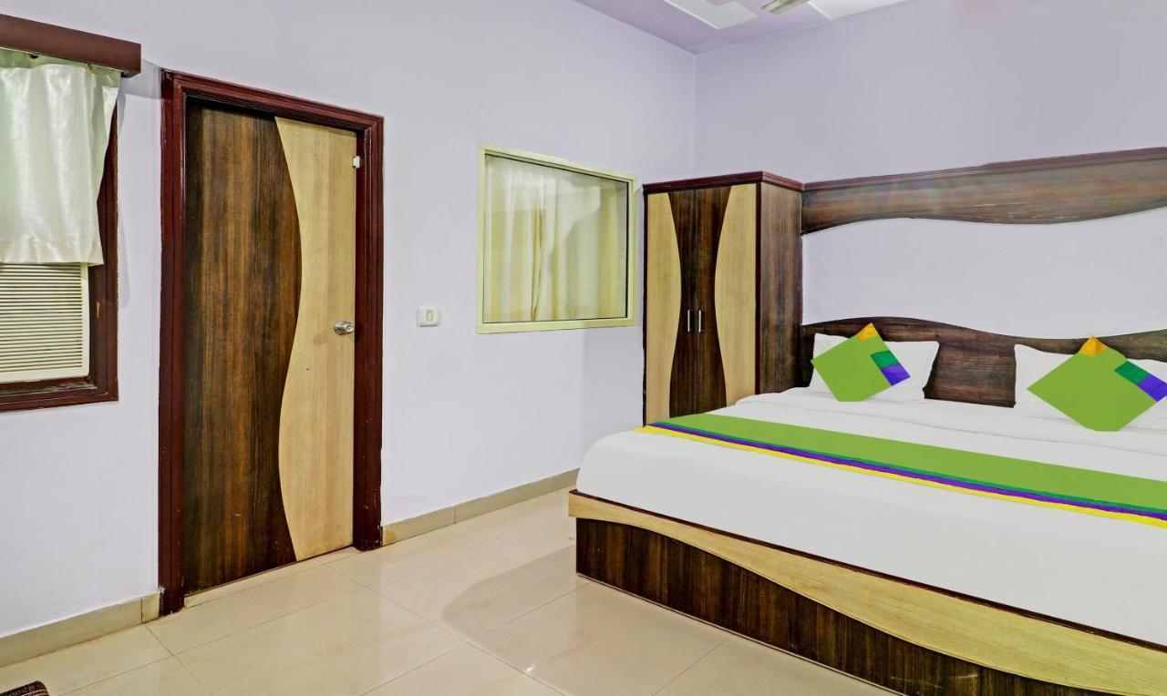 آغْرا Hotel G B Palace المظهر الخارجي الصورة