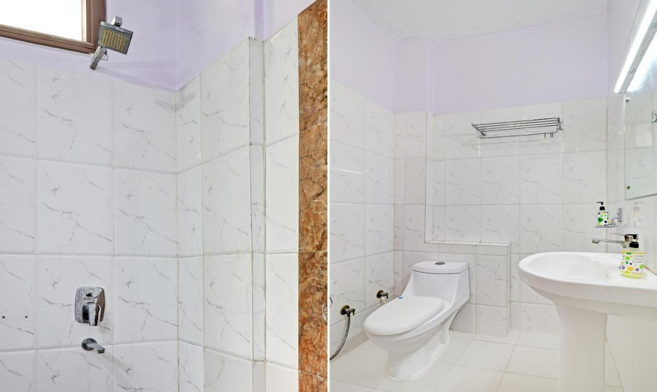 آغْرا Hotel G B Palace المظهر الخارجي الصورة