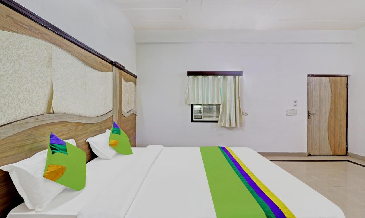 آغْرا Hotel G B Palace المظهر الخارجي الصورة