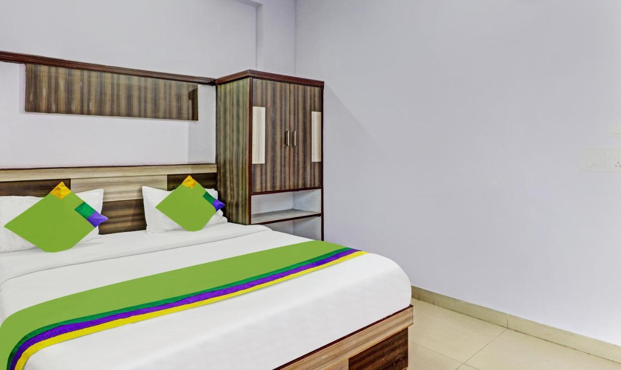 آغْرا Hotel G B Palace المظهر الخارجي الصورة